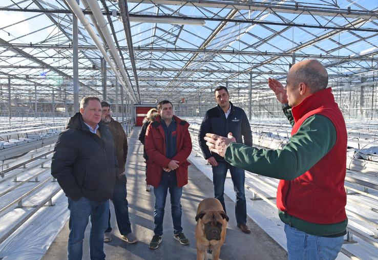 Chailly-en-Bière (Seine-et-Marne), lundi 13 janvier. « Les plantations de fraises sont compartimentées dans l’optique d’assurer une continuité de la production d’avril à octobre, la saison de la commercialisation », explique Benjamin Simonot-De Vos.