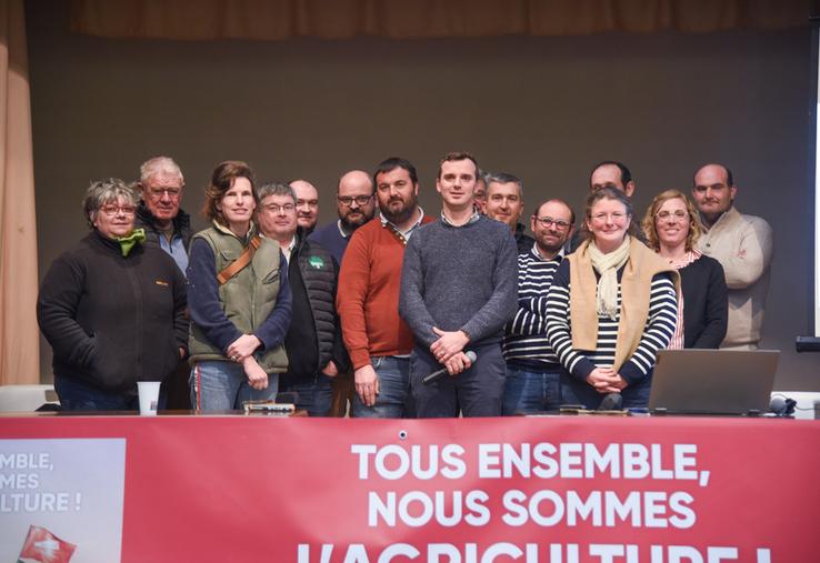 Mardi 21 janvier, à Artenay. Le dernier meeting de la campagne pour les élections Chambre des listes FNSEA-JA du Loiret a permis aux candidats présents de se présenter tour à tour.