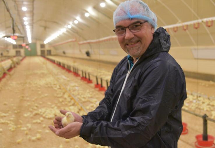 Xavier Morin, 56 ans, est éleveur à Noyers. 