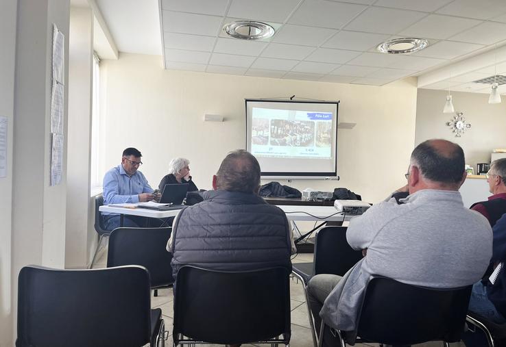 Jeudi 24 avril, à La Cour-Marigny. L'assemblée des sections d'Alysé s'est déroulée sous la présidence de Nicolas Michaud.