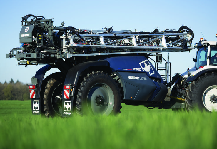 Outre sa belle livrée bleue, le Meteor Ultim est équipé du système R-Activ et d'un nouveau cadre pendulo-biellette LPA7. 