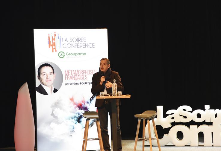 Mardi 30 septembre, à Montigny-le-Bretonneux (Yvelines). Jérôme Fourquet, de l'Ifop, a donné une conférence sur les métamorphoses françaises de ces dernières décennies.