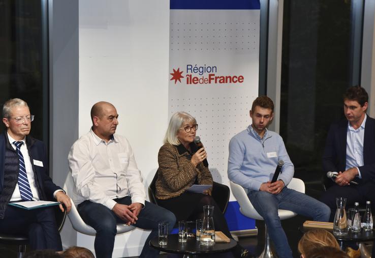 Mardi 18 novembre, à Saint-Ouen-sur-Seine (Seine-Saint-Denis). La Région Île-de-France a organisé des Assises de l'eau en agriculture où différents acteurs ont échangé sur les questions liées à cette ressource.