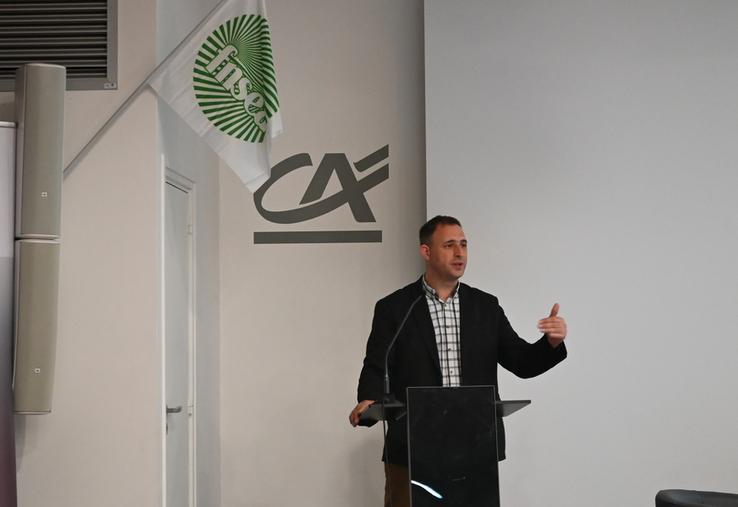 Olivier Hardouin, président de la FNSEA 41, durant son discours lors de l’assemblée générale du syndicat, vendredi 6 mars au Crédit agricole de Blois.