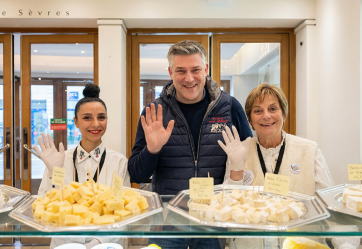 Deux week-ends durant, la ferme familiale de Saint-Thibault a participé à l'événement Tous à la Ferme au Bon Marché rive gauche à Paris.