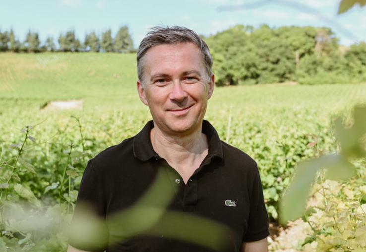 Thierry Merlet est le directeur général de l'entreprise Divin, qui propose des vins désalcoolisés.