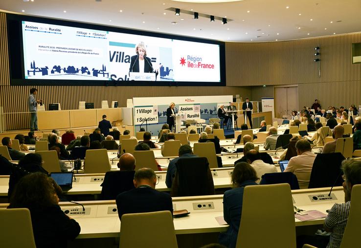 À Saint-Ouen (Seine-Saint-Denis), le 14 octobre. La présidente de Région, Valérie Pécresse a présenté le plan Ruralité 2030. 