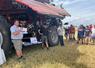 Vendredi 18 juillet, à Cernay. Les établissements Duret ont organisé une démonstration de l'Axial Flow 10, dernière-née des moissonneuses-batteuses Case IH. 