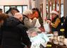 Le stand du Gaec du Boel à Nourray a rencontré un franc succès avec ses volailles proposées durant les deux jour du marché de Noël, dimanche 21 et lundi 22 décembre au Jeu de paume à Blois. 