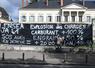 Lundi 30 mars, à Blois. FNSEA et JA 41 ont mis en place une action devant la préfecture, avant une réunion avec ses services, en présence de Sandrine Reverchon-Salle, directrice de la DDT 41.