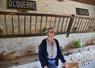 Ocquerre (Seine-et-Marne), mardi 28 avril. Hélène Gautier gère l'activité quotidienne liée au gîte (ménage, réservations, accueil, petites réparations) quand son époux se charge des travaux plus importants. 