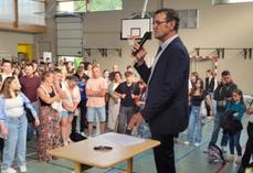 La communauté de l'EPL de La Bretonnière remercie chaleureusement Hubert Masson pour son engagement sans faille et son leadership inspirant, et lui souhaite le meilleur dans ses futurs projets.