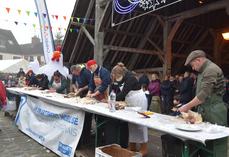 Égreville, samedi 13 décembre. À l'issue des trente minutes, la volaille doit être plumée, vidée et son gésier propre.