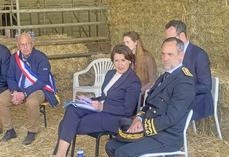 Annie Genevard, ministre de l'Agriculture s'est rendue en Loir-et-Cher, vendredi 10 avril pour écouter le monde agricole loir-et-chérien et apporter ses solutions en présence de Joseph Zimet, préfet de Loir-et-Cher. 