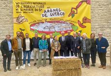Paris, vendredi 5 juin. La convention Semmaris-chambre d'Agriculture a été signée à l'issue du lancement des Journées nationales de l'agriculture au cœur des arènes de Lutèce. 