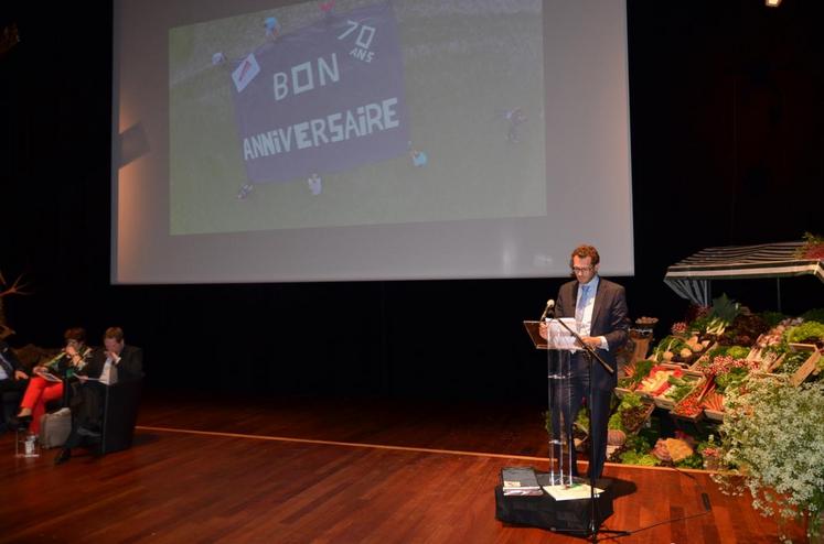 Les Jeunes agriculteurs d’Ile-de-France ont eux aussi souhaité un bon anniversaire à la FDSEA à travers un discours du président, Alexandre Ruèche.