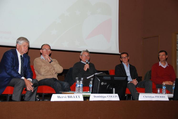 Le Mée-sur-Seine, lundi 5 octobre. Lancement officiel du pôle de compétitivité technique en agriculture biologique d’Ile de-France en présence d’Hervé Billet, président de la chambre régionale d’Agriculture, Dominique Collin, membre associé de la chambre de Seine-et-Marne, Christian Pierre, président du Gab Ile-de-France, Cyrille Milard, élu de la chambre de Seine-et-Marne, et Thierry Guérin, élu de la chambre interdépartementale d’Ile-de-France.