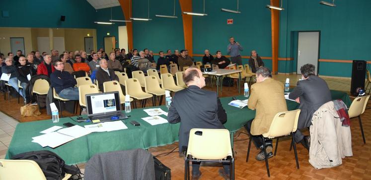 Le 14 décembre, à Terminiers. Les planteurs du secteur étaient conviés à la réunion d’information du Syndicat régional betteravier.