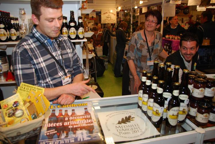 La microbrasserie de Chandres à Sours et Vincent Crosnier (à g.), représenteront l’Eure-et-Loir au sein de la signature © du Centre durant le salon. (Photo d’archives)