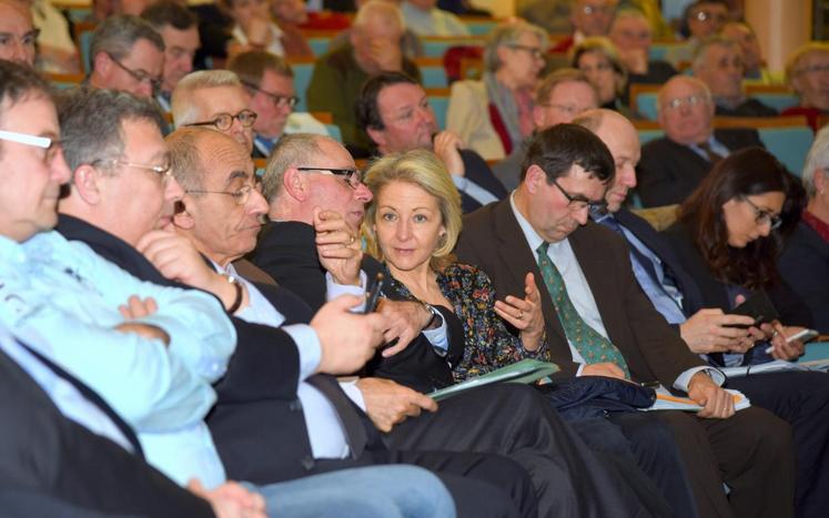 Le 4 mars, à Chartres. De nombreux responsables d’organisations professionnelles agricoles et élus du territoire ont assisté à la soixante-dixième assemblée générale de la FDSEA d’Eure-et-Loir.