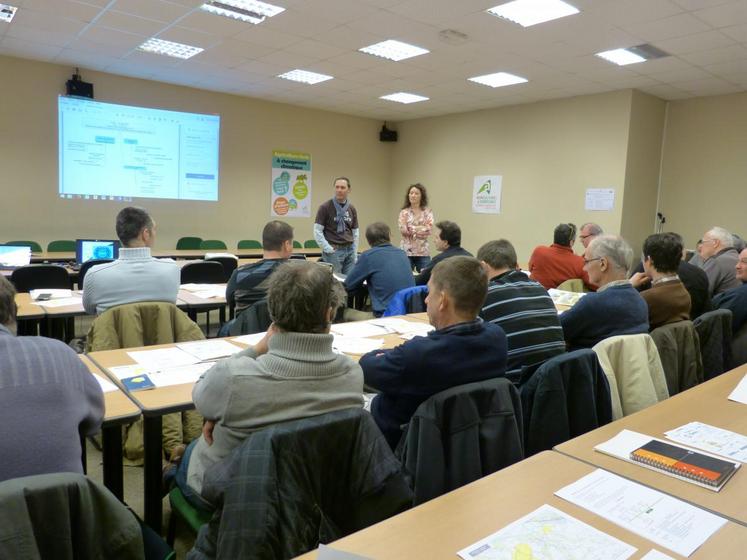 Le 4 mars, à Blois. Le groupe TCI a fait le bilan de son travail de co-construction sur deux exploitations.