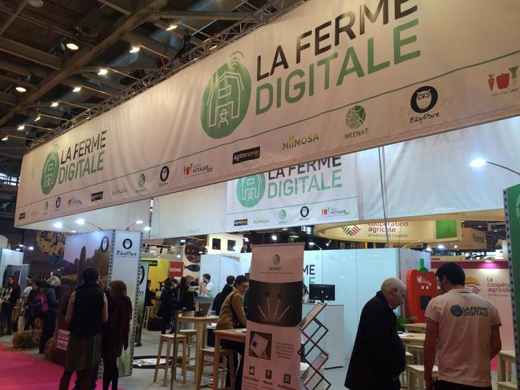 Paris, le 1er mars. « La ferme digitale », constituée de cinq start-ups du numérique en agriculture, a exposé pour la première fois au Salon de l’agriculture 2016. 