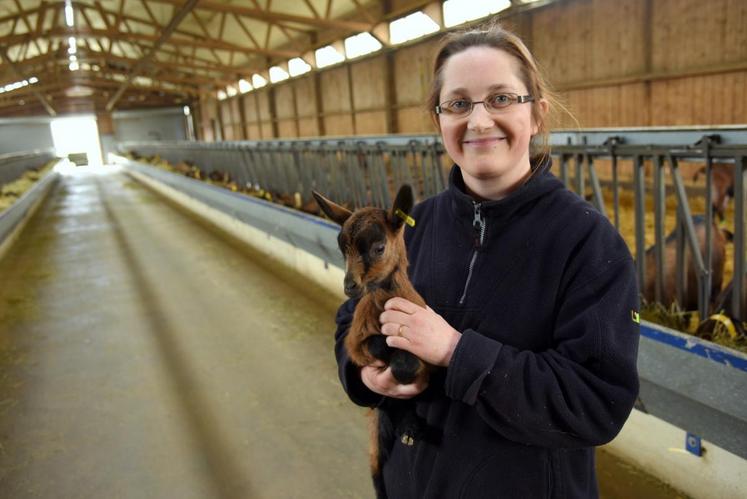 Le 22 mars, à Mézières-en-Drouais. Trois médailles au Concours général agricole au Sia récompensent la qualité des fromages de chèvre de l’éleveuse Laure Poirier-Milhiet.