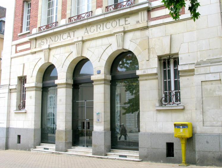 Le groupe coopératif Scael propose une avance de cent euros par tonne engagée à ses adhérents.