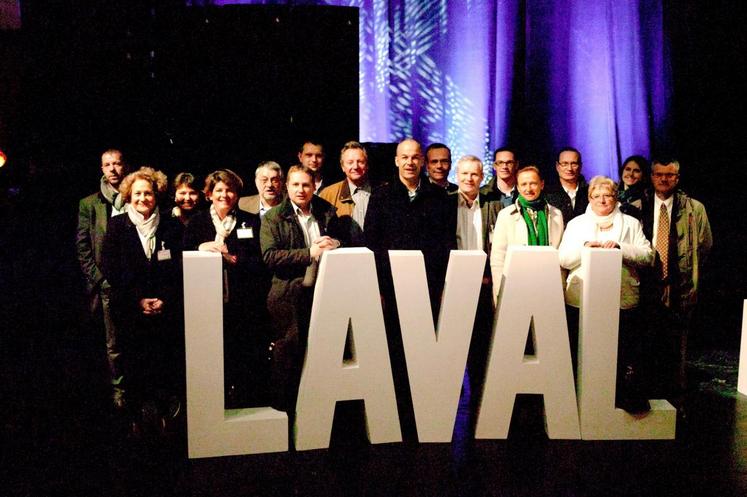 Laval, jeudi 31 mars. La délégation francilienne assiste au soixante dixième congrès de la FNSEA.