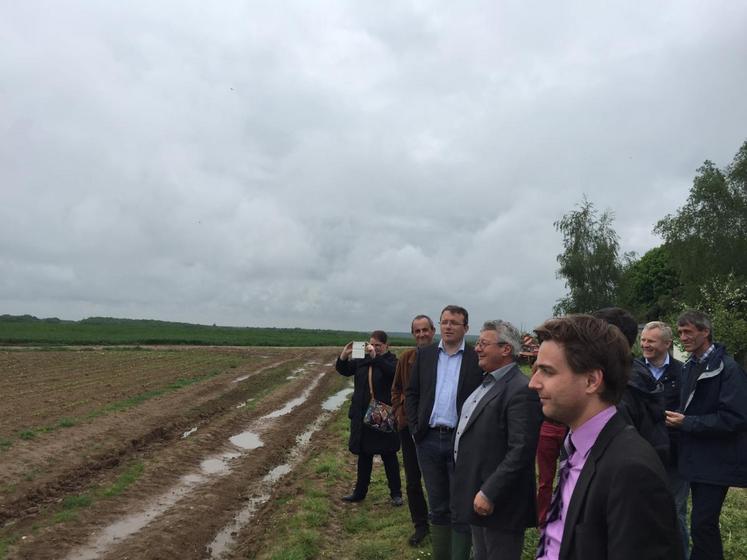 Le président du département, François Durovray, et son vice-président, Guy Crosnier, ont participé à la visite agricole. 