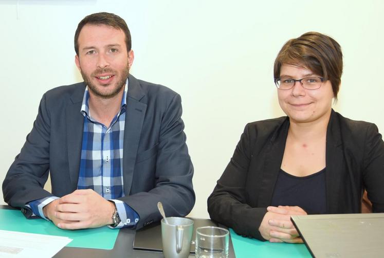 Le 22 septembre, à Chartres. L’entrepreneuse Florence Dusseaux a rencontré l’avocat canadien William C. Gobeil, pour faire avancer son projet Objectif France-Québec.