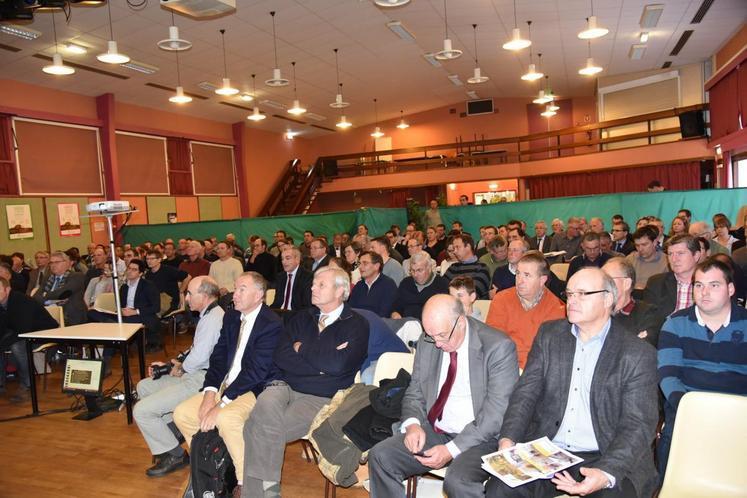 Souppes-sur-Loing, vendredi 25 novembre. Les sociétaires ont assisté très nombreux à l’assemblée générale de Terres bocage gâtinais.