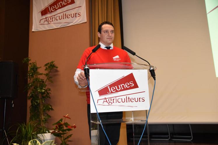 Allocution officielle du président des JA 77, Mathieu Beaudoin, en présence du préfet.