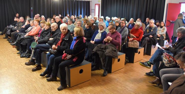 Le 29 janvier, à Chartres. La ciné-conférence Ciclic consacrée au cinéma paysan amateur, a attiré beaucoup de monde au Compa.
