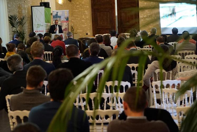 Villers-en-Arthies, le 21 février. L’assemblée générale des Jeunes agriculteurs a voulu redonner de l’espoir malgré la crise de 2016.