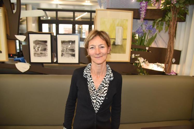 Elle réalise notamment des monotypes – impression sans gravure à tirage unique - noir et blanc et y ajoute parfois une touche de couleur.