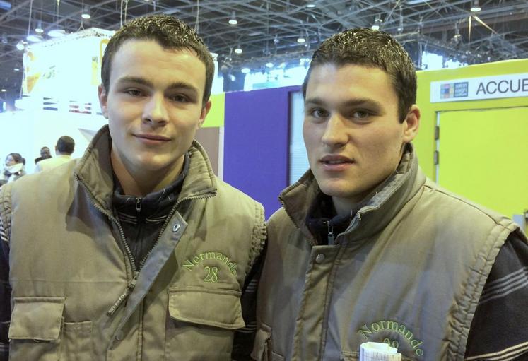 Le 26 février, à Paris. Coaché par son frère aîné Julien, Léo Habert (à g.) a terminé troisième du concours national de pointage normand.
