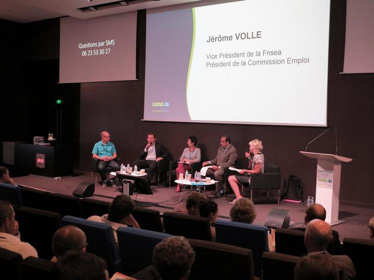 La FNSEA a participé à la table ronde sur l’emploi.