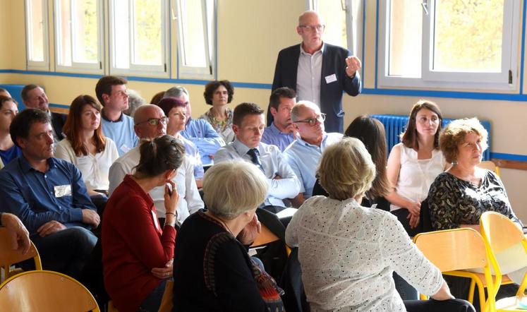 Le 16 octobre, à Sours. Les états généraux de l’alimentation en région Centre Val-de-Loire ce sont déroulés sous la forme de six ateliers participatifs, comme celui-ci sur la répartition de la valeur.