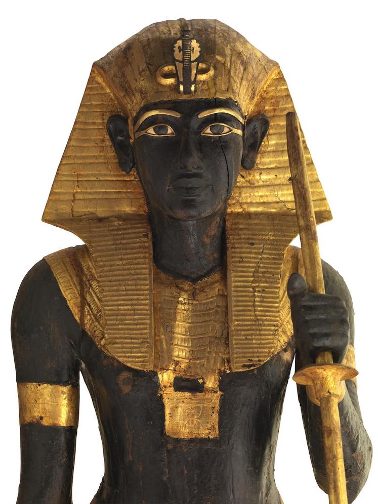 Statue à l’effigie du roi montant la garde - © Laboratoriorosso, Viterbo/Italy