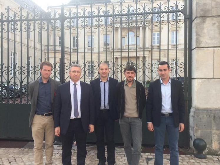 La délégation régionale FRSEA/JA avant la rencontre avec le conseiller agricole du Premier Ministre.