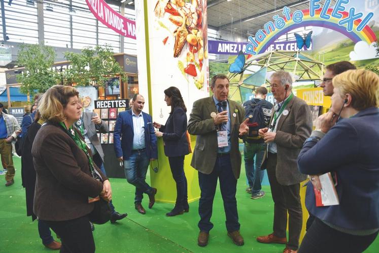 Sur le stand de Passion céréales, son président Philippe Dubief, et son homologue à France export céréales, Philippe Heusèle, ont mis l’accent sur l’importance des exportations pour le marché céréalier français et le fournil qui proposait des démonstrations.