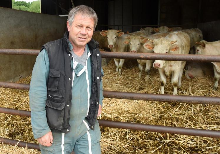 Le 30 avril, à Argenvilliers. Pour Pascal Trécul, il faut respecter le travail de l’éleveur et qu’il ait un revenu décent.