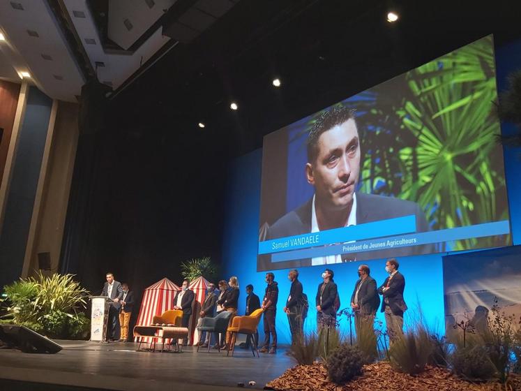 Lors du congrès, Samuel Vandaele a été réélu à la présidence de JA.