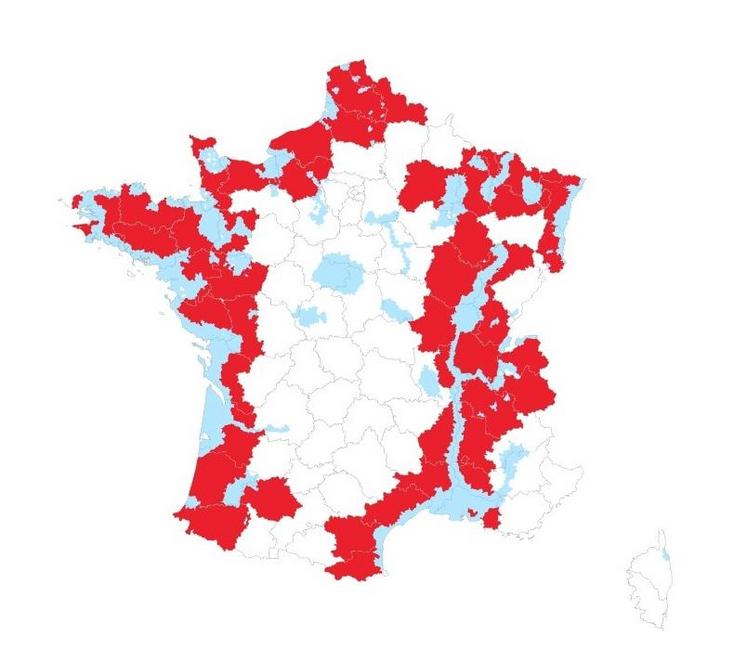 Carte des zones concernées par les mesures de prévention (ZRP en bleu, départements en rouge) - agriculture.gouv.fr
