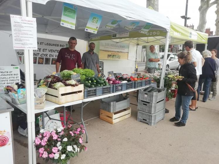 Un marché du terroir fera le bonheur des visiteurs.