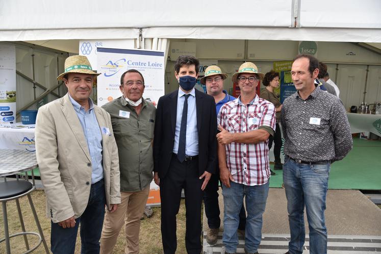 Jeudi 9 septembre 2021, les élus FNSEA ont rencontré le ministre de l'Agriculture Julien Denormandie à Innov-agri, à Outarville (Loiret).