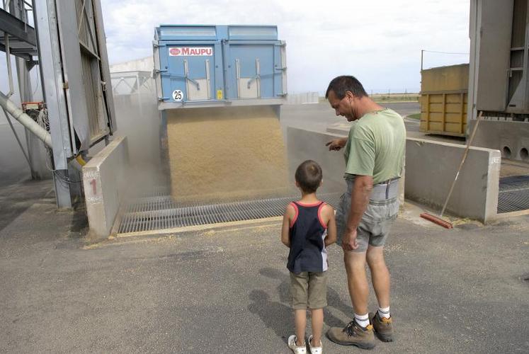 Une éducation dès le plus jeune âge pour mieux connaitre les produits "made in Loiret" est un bel atout: céréales, produits laitiers, fruits et légumes de Loire, miel et safran du gâtines... autant d'invitations au voyage pour les papilles.