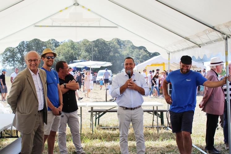 Dimanche 5 septembre, à Marcilly-en-Villette. L'inauguration officielle de Terre en fête s'est déroulée en présence de nombreux élus du territoire.