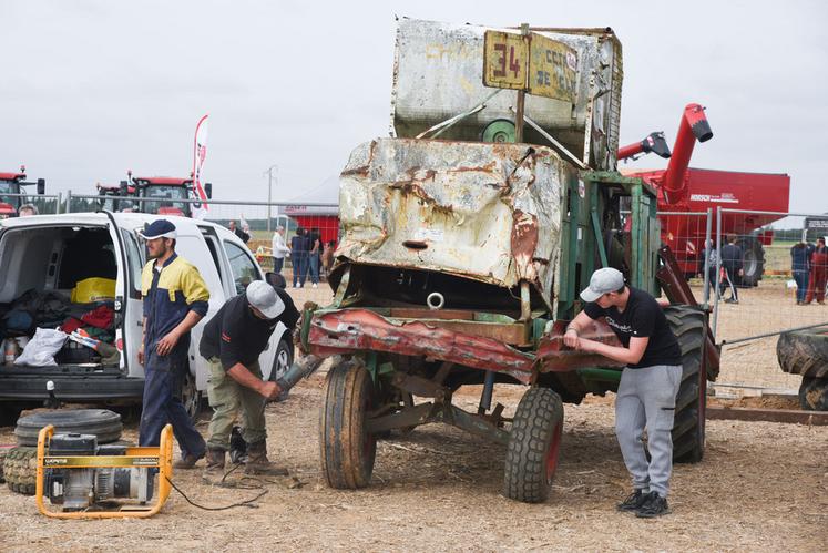 Un coup de meuleuse et ça repart.